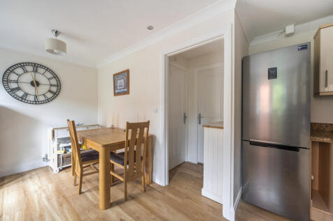 1332179-11-688c9e...