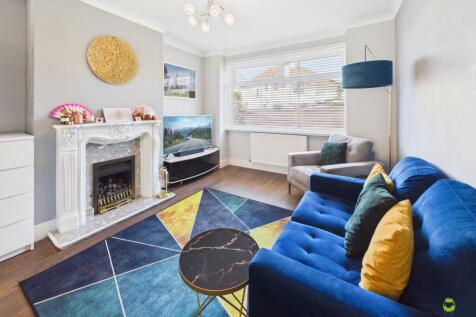 Presented by Clinton at EweMove Bexleyheath and Da