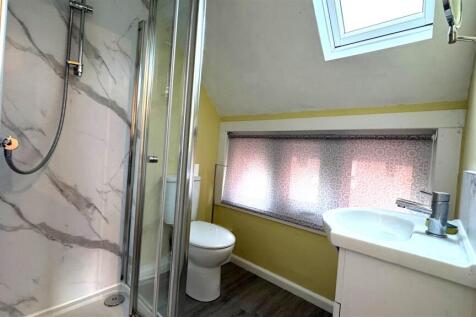 Shower Room.jpg