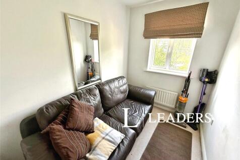 Godwin Way, Stoke-on-Trent, Staffordshire, ST4 photo 3