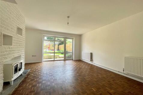 Cumberland Crescent, Angmering, BN16 photo 3