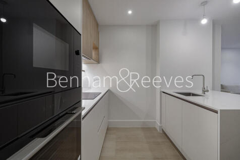 Bow Common Lane, Mile end, E3 photo 5