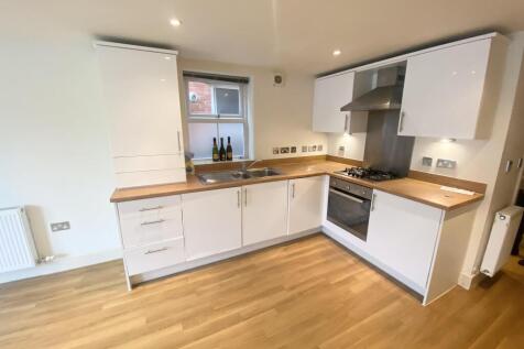 Stourcliffe Avenue, Southbourne BH6 photo 3