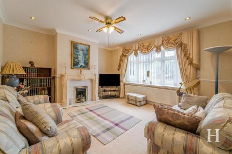 Hadleigh Estate Agents-1.jpg