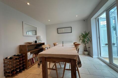 St Vincents Drive, Monmouth, NP25 photo 3