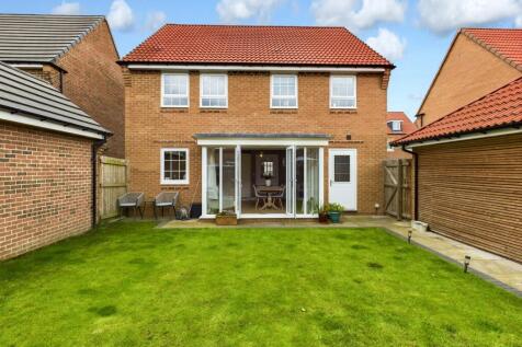 Ousebank Drive - Rear