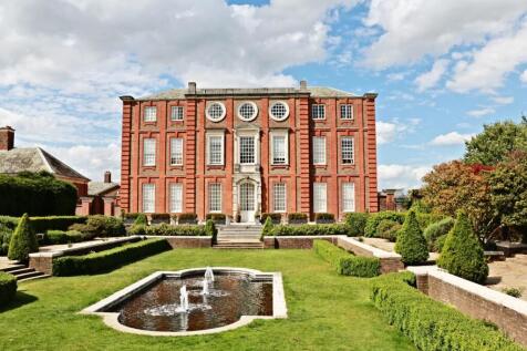 QMP - Sunken Garden min