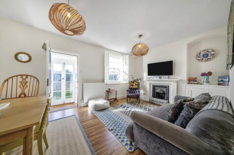 Homer Cottages, Selsey photo 3