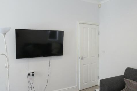 Johnson Road, Nottingham, Nottinghamshire, NG7 photo 5