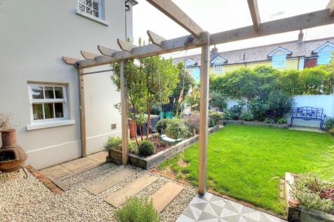 Station House2_Sm...