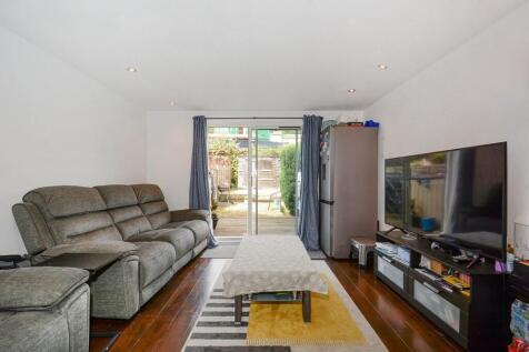  Brookhill Road, London, SE18 photo 4