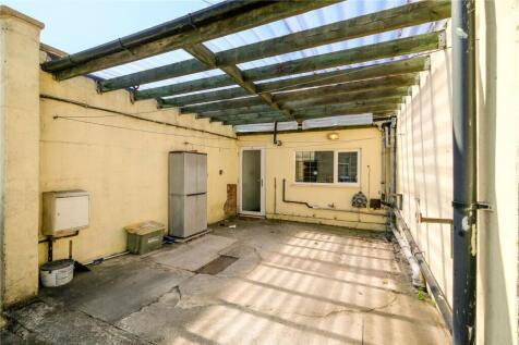 Rear Carport