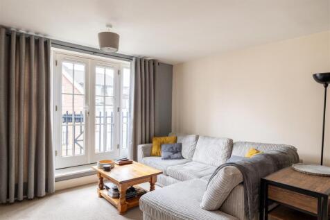 88 Middle Village-10.jpg