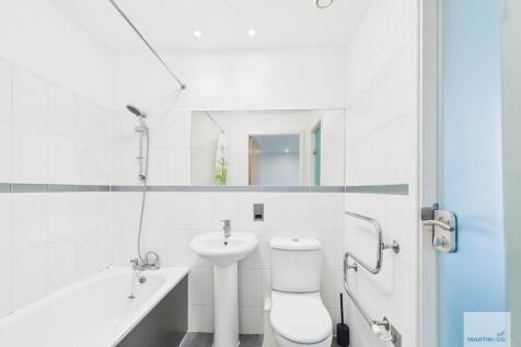 CAM03394G0-PR0417...