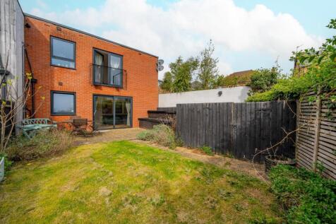 2612264 Flat 1 Freeman Court_016.jpg
