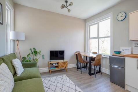 56 stourcliffe loung