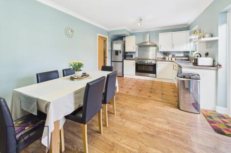 CAM03785G0-PR0322-ST