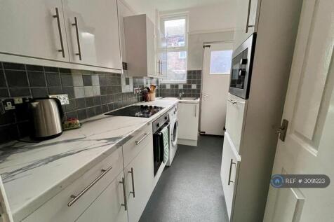 Freshfield Road, Wavertree, Liverpool, L15 photo 2