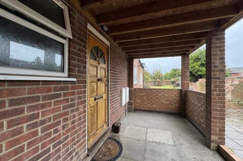 2-bed house on Atherley Road, , £1,295/mo