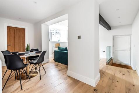 Open Plan Reception