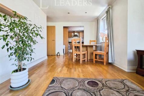 Lounge Dining Room
