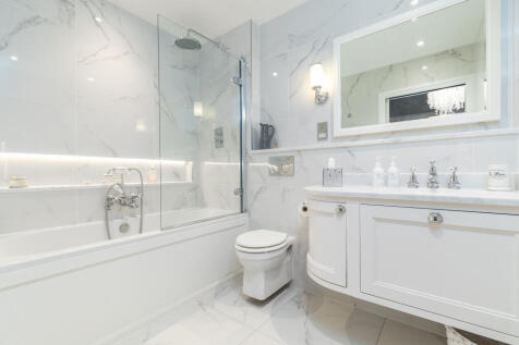 Ensuite Bathroom
