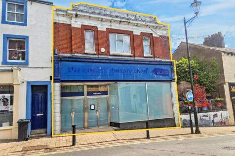 62 Senhouse Street, Maryport, Cumbria, CA15 6BS