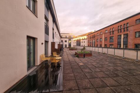 18 Regent House, The Parade, Leamington Spa photo 2