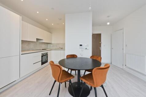 Rosefinch Apartments, Hendon Waterside, NW9 photo 4