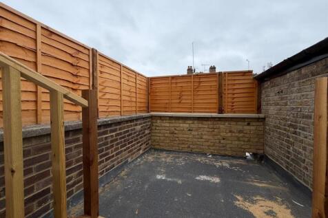 The Avenue, West Ealing, W13 photo 5