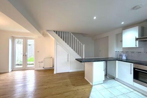 Park Road, Stonehouse photo 3