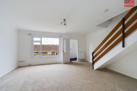 Carew Pole Close, Truro photo 3