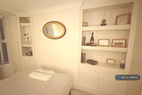 Bedroom - Fireplace Storage