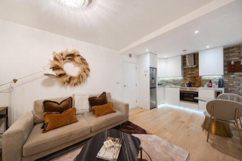 Upper Richmond Road, Putney, London, SW15 photo 3