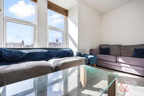 Whippingham Road, 22 (upstairs flat)-011.JPG