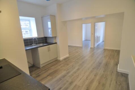 King Street, Hoyland photo 5