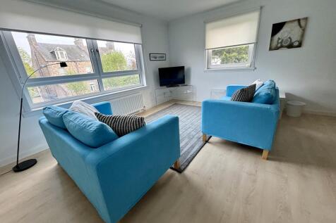 Lounge 4