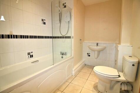 Leecrest House, Ardsley, S71 5EH photo 5