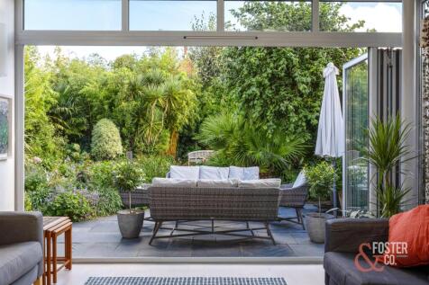 Dyke Road, 306-027.jpg