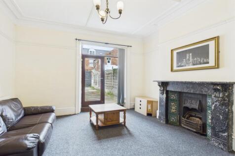 Queens Road, Jesmond, Newcastle Upon Tyne photo 3