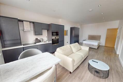 Coronation Walk To Let