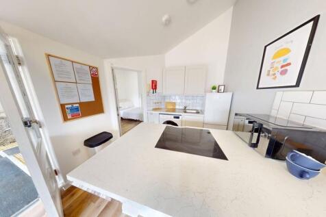 The Pool house, 11, Arwenack Street TR11 3JA photo 2