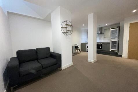 Open Plan Lounge/Kitchen