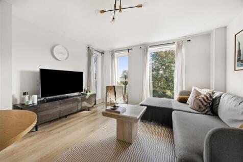 Lounge Area.jpg