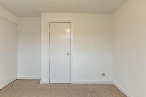 9 Millburn Place Selkirk 26.JPG