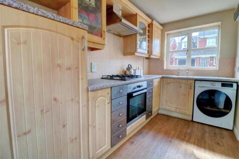 Kitchen[91].jpg