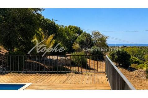 Boliqueime 4 Bed Renovation Project Single Storey Villa For Sale (9)
