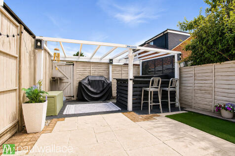Stunning Rear Garden