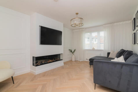 15 galbraith Avenue linwood-1