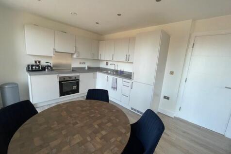Boulevard, B5, Birmingham photo 3
